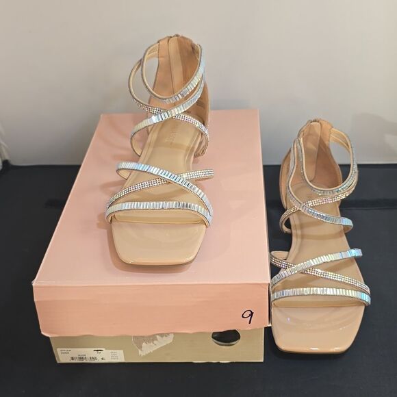 BRAND NEW THALIA SODI WOMEN'S DANA EMBELLISHED STRAPPY FLAT SANDALS - Picture 15 of 16